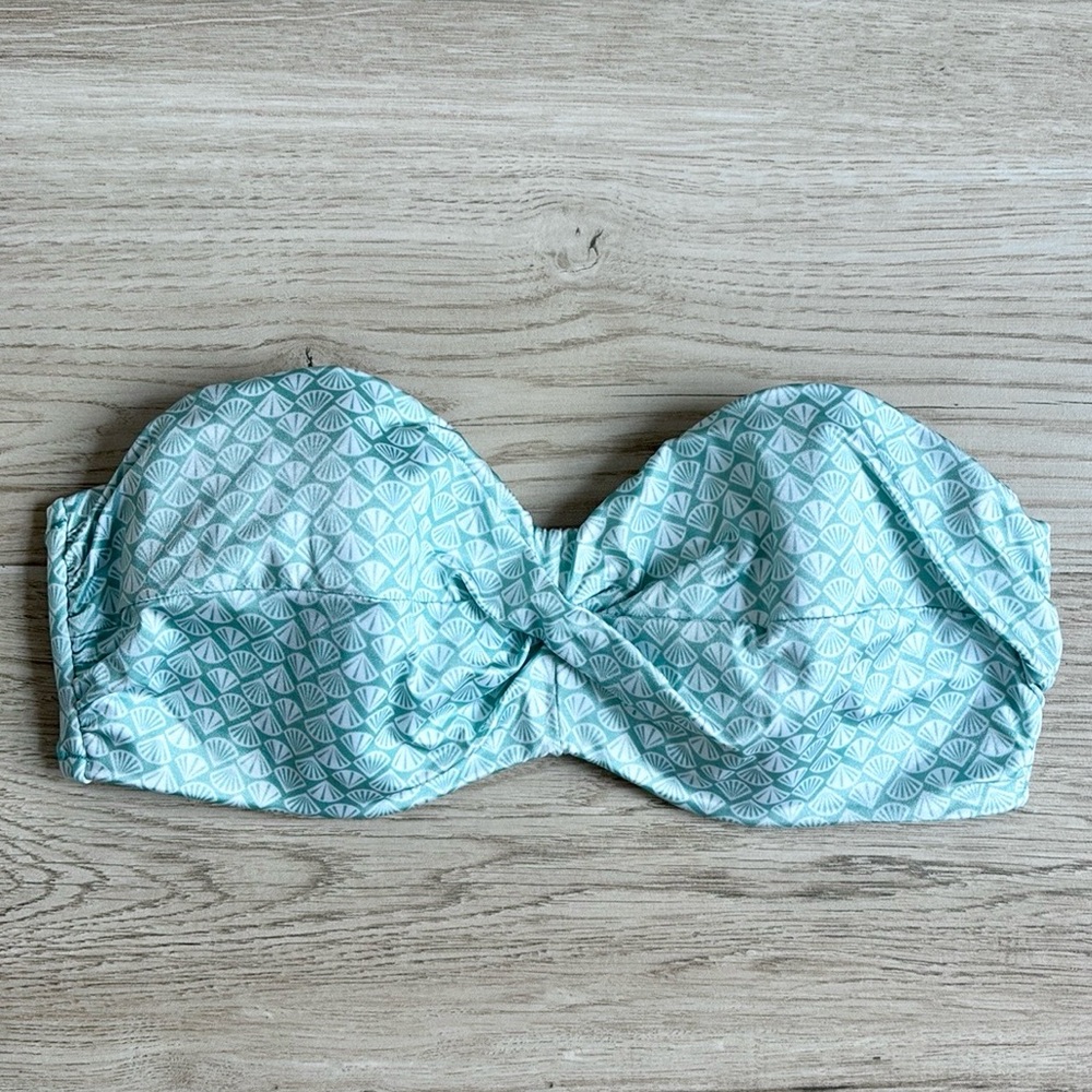 Victoria's Secret Mint Green Bikini Top